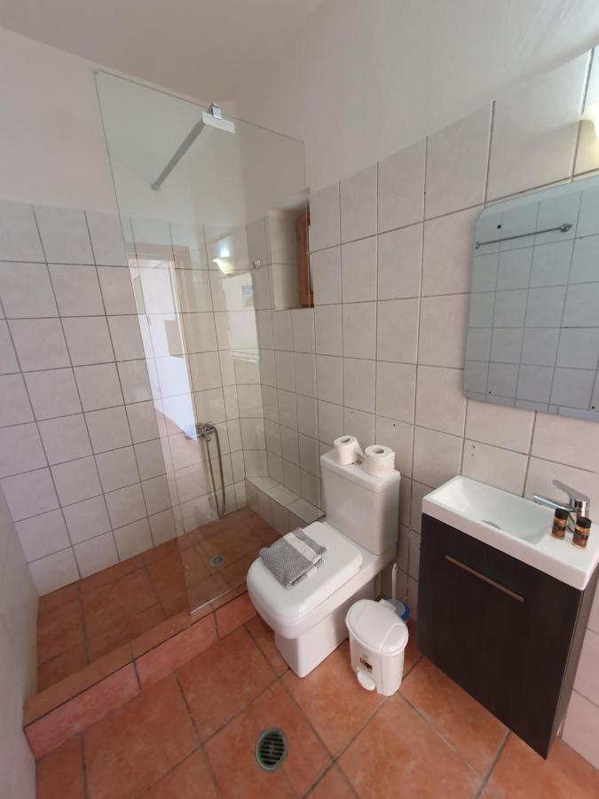 דירות Stoupa Mani Tower מראה חיצוני תמונה